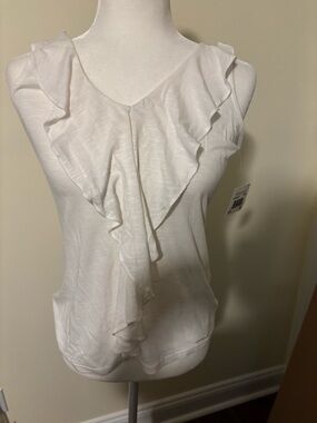 NWT Michael Kor’s Women’s Ruffle V-Neck Sleeveless Top - White